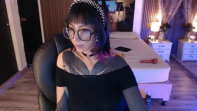 Sam_mansson66's cam snapshot