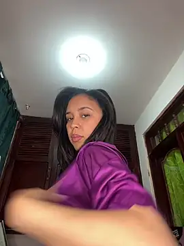 Esmerald_1111's cam snapshot