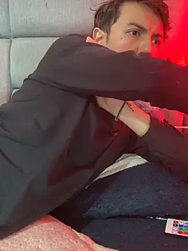 NaytonFreeman live sex cam