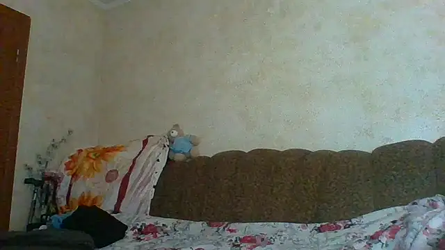 MilaSky5303's cam snapshot