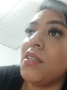 lovemich2024's cam snapshot