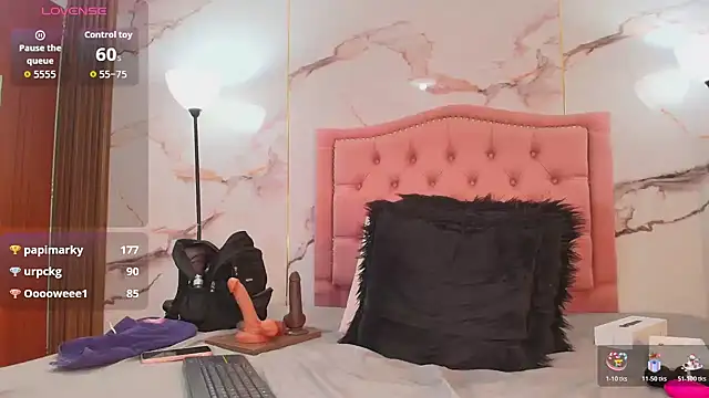 La_indiia's cam snapshot