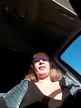 uber_babe's cam snapshot