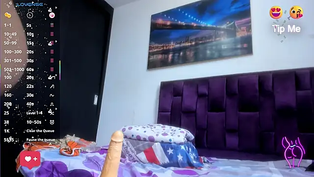 Alicia_Whitee live sex cam