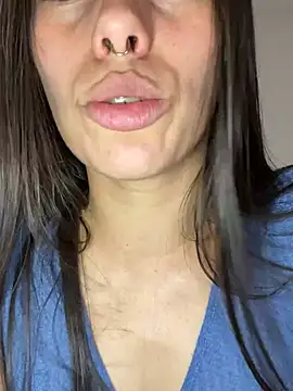 saraarchbould's cam snapshot