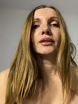 miss_darsi's cam snapshot