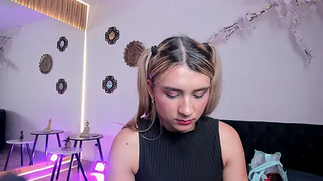 Morgan_Lux's cam snapshot