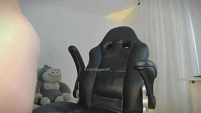 Ally_Snow live sex cam