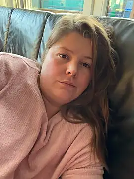 BootyLola's cam snapshot