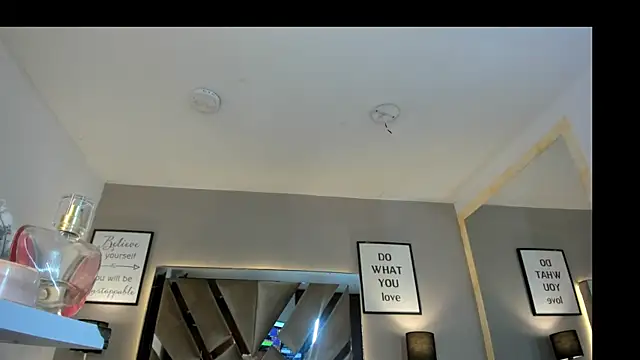 cellestehot's cam snapshot