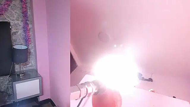 Missy_Aprill's cam snapshot