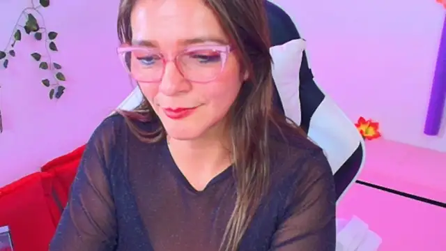 Carol_Miss2's cam snapshot