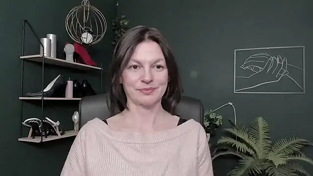 VivianWILD's cam snapshot