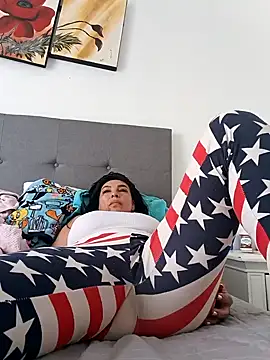 katysquirtdirty's cam snapshot