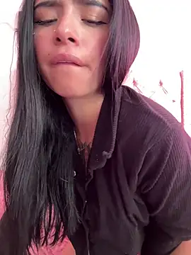 nicky_angelyc's cam snapshot