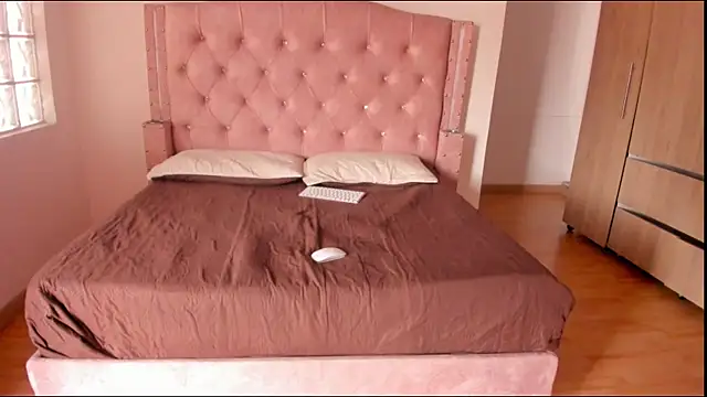 liittle__baby's cam snapshot