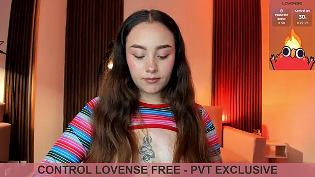 MAGIC_VERA's cam snapshot