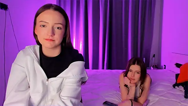 CathyCaldwell's cam snapshot