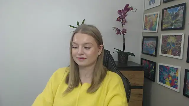 Mysteryerica's cam snapshot