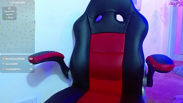 violletha's cam snapshot