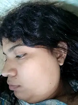 Rousse_uwu live sex cam