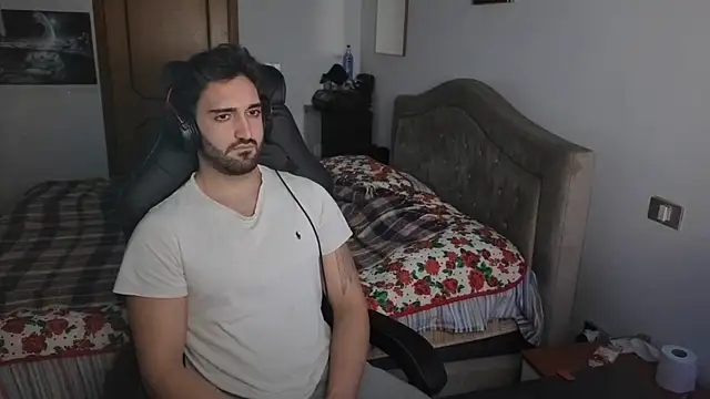 Al3xox02 live sex cam