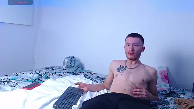 Ariana_Esteban07's cam snapshot