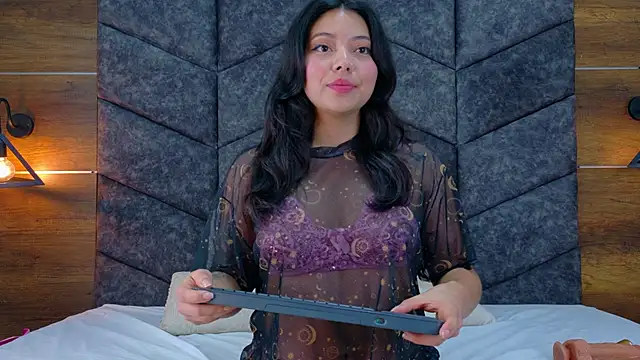 AnnieRouse__'s cam snapshot