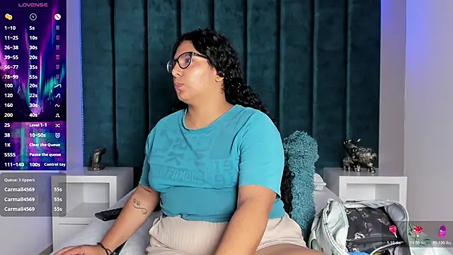 DanielleEvans_'s cam snapshot