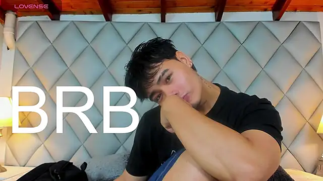 Clement_Reyes live sex cam