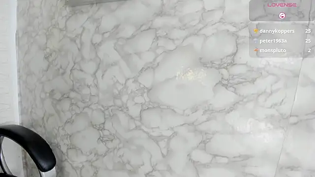 alicy__torres's cam snapshot