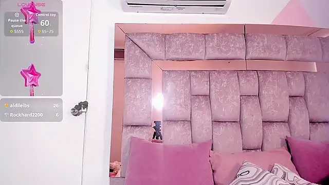 megannherrera's cam snapshot