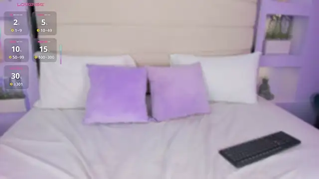 AmyColman_'s cam snapshot