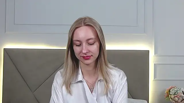 RachaelCute's cam snapshot