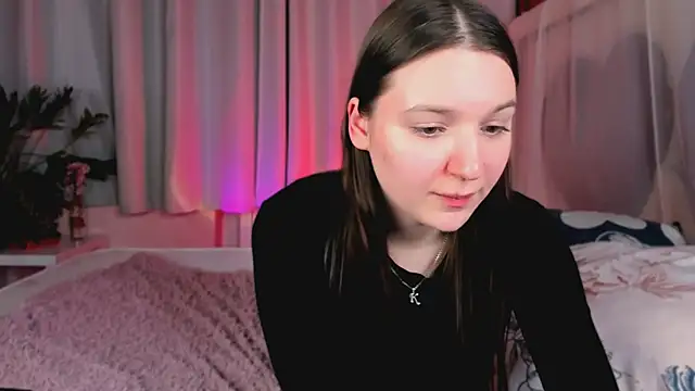 Raven_Crowe's cam snapshot