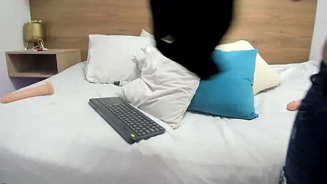 luz-miiaa's cam snapshot