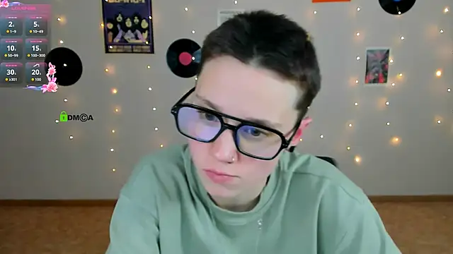 emi_fade's cam snapshot