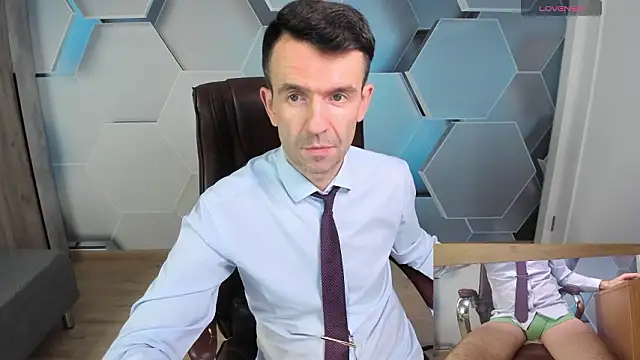 SteveTiger live sex cam