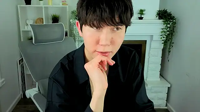 YugoAsian live sex cam