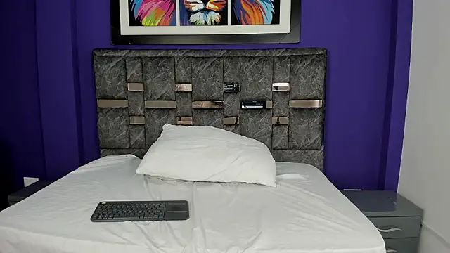 abella_lovv's cam snapshot