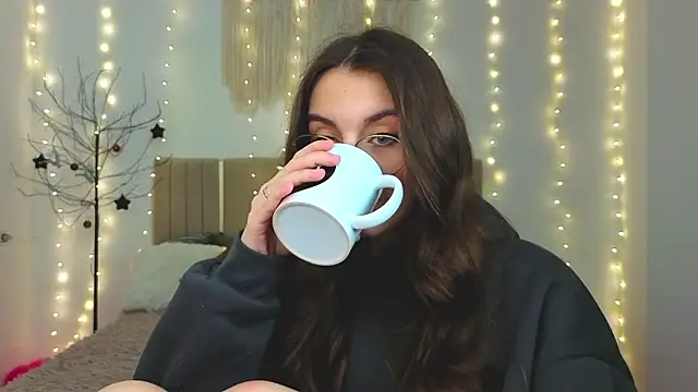 Real_cutie1's cam snapshot