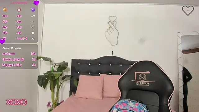 MILAH_TAY live sex cam