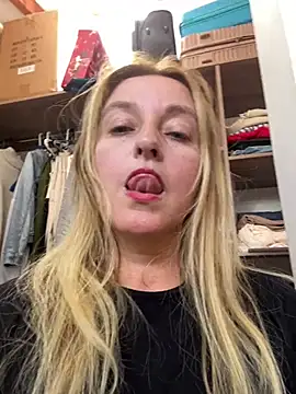 moniquerainx's cam snapshot