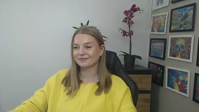 Mysteryerica's cam snapshot