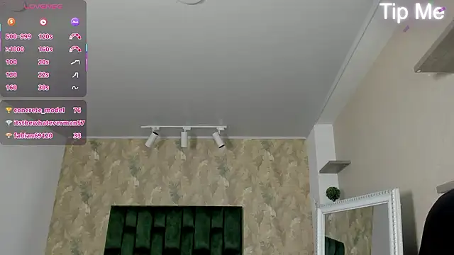 april_dumont's cam snapshot