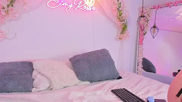 eimi_rosse18's cam snapshot