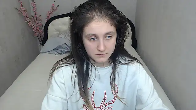 Holliy_Cooper's cam snapshot