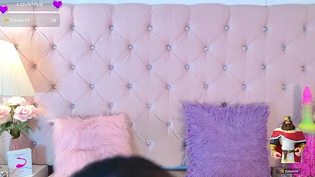 CaterinaRomano's cam snapshot