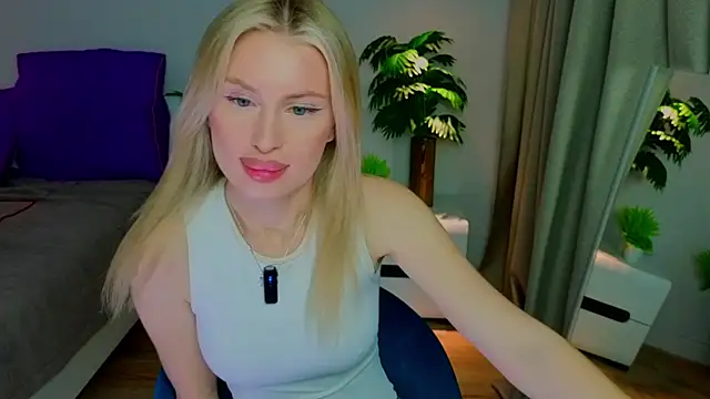 AnitaLamb live sex cam