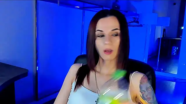 ItsAlisia live sex cam